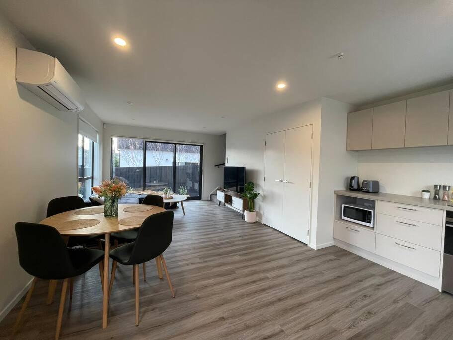 Cbd Luxury Parkside Living 2 Bedroom With Parking Christchurch Eksteriør bilde