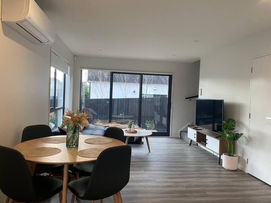 Cbd Luxury Parkside Living 2 Bedroom With Parking Christchurch Eksteriør bilde