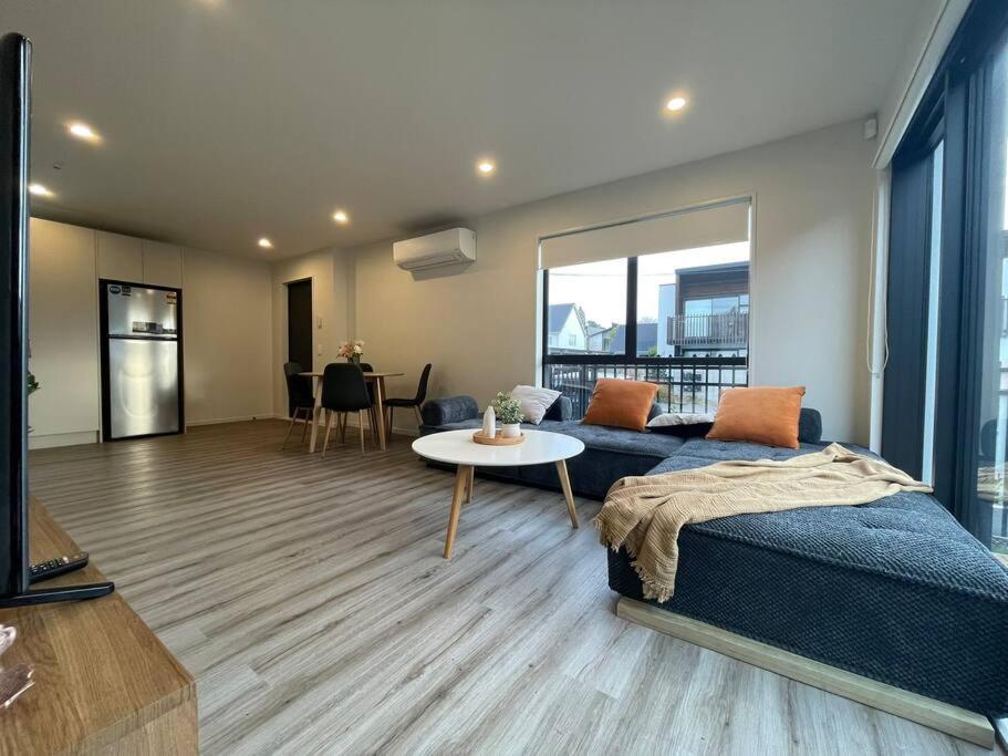 Cbd Luxury Parkside Living 2 Bedroom With Parking Christchurch Eksteriør bilde
