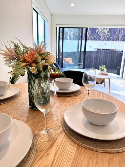 Cbd Luxury Parkside Living 2 Bedroom With Parking Christchurch Eksteriør bilde